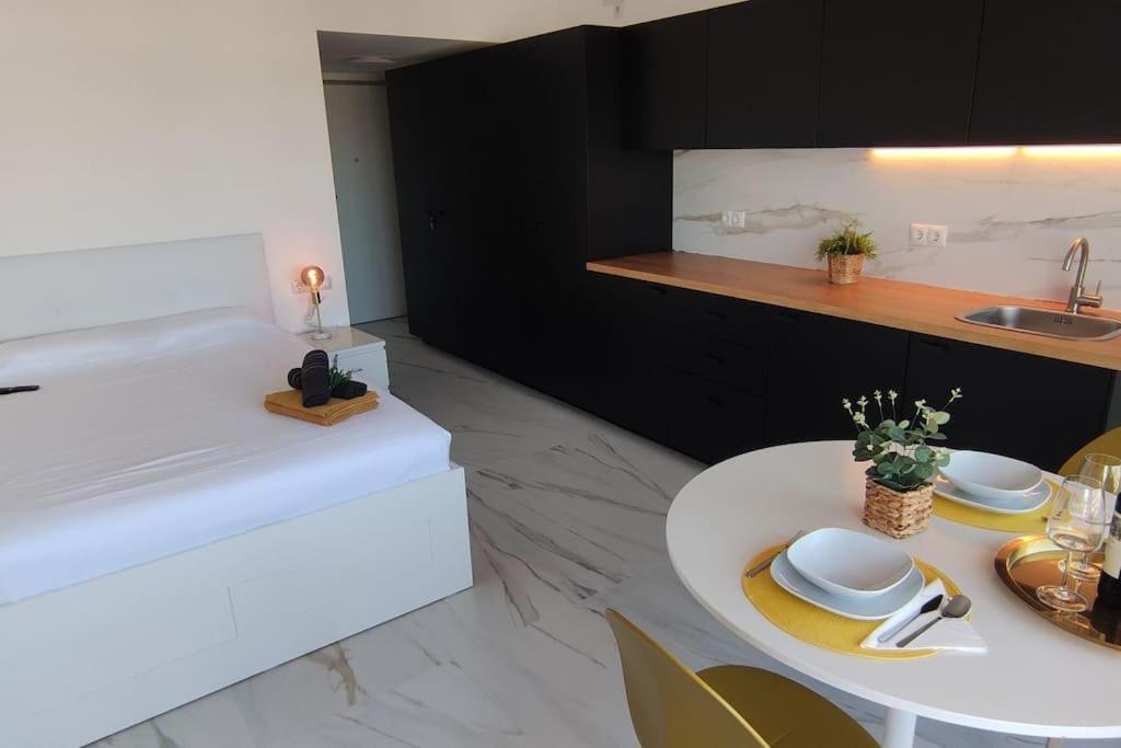 Chill Out Studio Jacuzzi & Sea Views Alicante Exteriér fotografie
